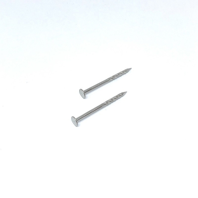 SUS304 ट्विस्ट शंक स्टेनलेस नाखून 1.83X32MM फ्लैट हेड